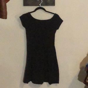 Black short sleeve dress